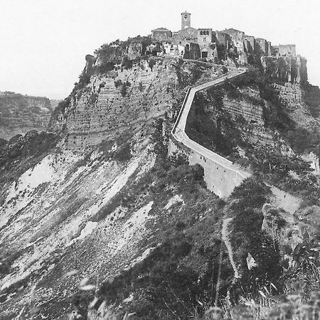 Alessia House Hotel Bagnoregio Exterior photo